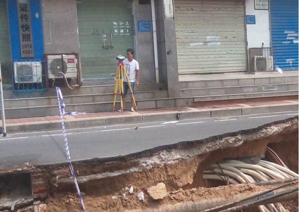 中原路塌方应急抢险变形监测（2016）